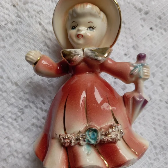 Pink lady porcelain figure - Picture 3 of 4
